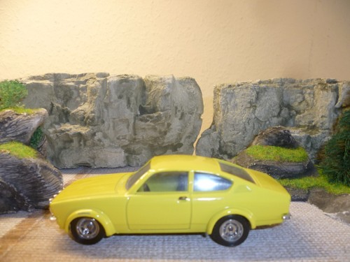 Modellauto opel kadett - modellauto, c